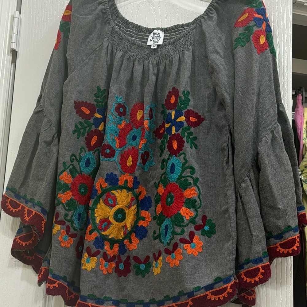 Beautiful blouse with stunning embroidery